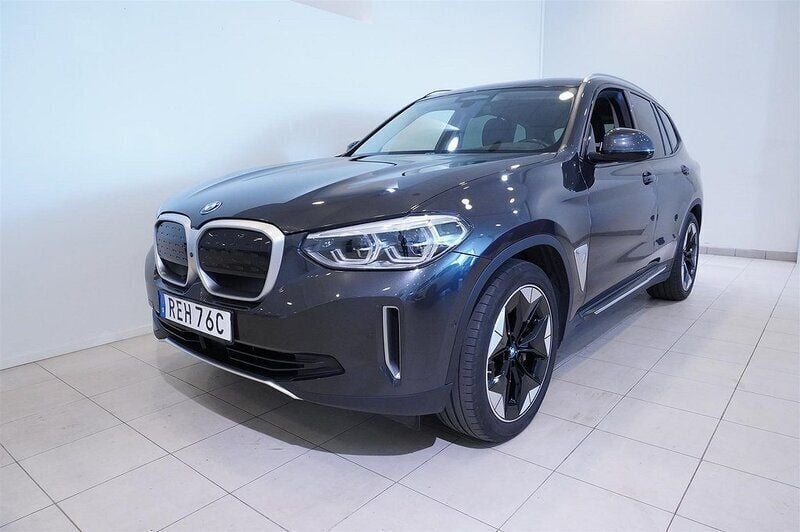 Begagnad BMW iX3 Comfort Edition 210 kW (286 HK) 2020 Okänd SUV