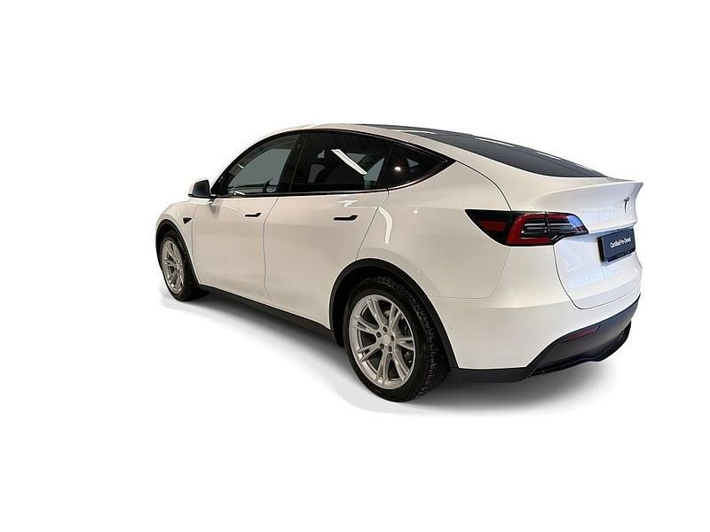 Begagnad Tesla Model Y Long Range AWD 378 kW (514 HK) 2022 Vit SUV