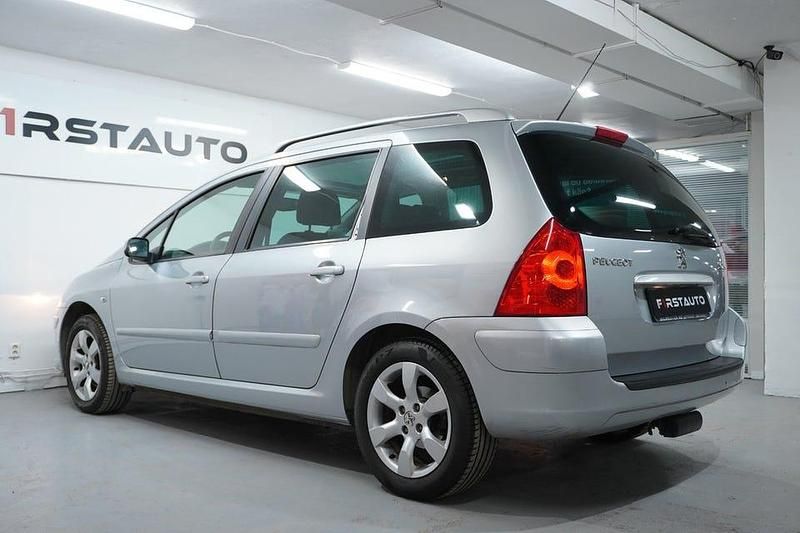 Begagnad Peugeot 307 140 HK (102 kW) 2007 Ljusgrå Kombi