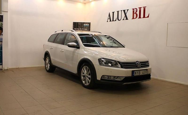 Vit Begagnad 2014 VW Passat Alltrack Kombi | 84 900 kr (Marknadspris) - Bild 1/4