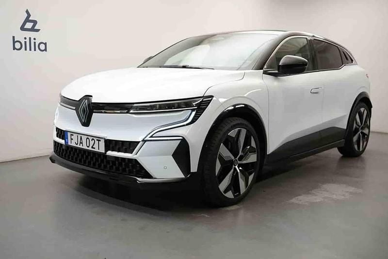 Vit Begagnad 2023 Renault Mégane Halvkombi | 299 900 kr - Bild 1/1