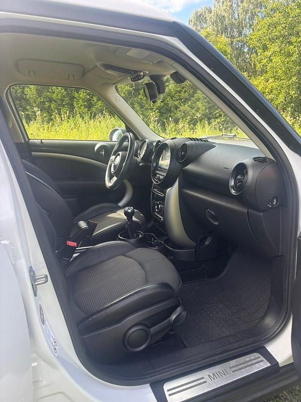 Begagnad Mini One Countryman 98 HK (72 kW) 2013 SUV