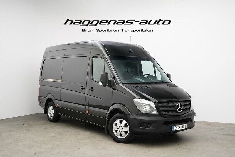 Svart Begagnad 2017 Mercedes Sprinter Van | 289 000 kr (Marknadspris) - Bild 1/4