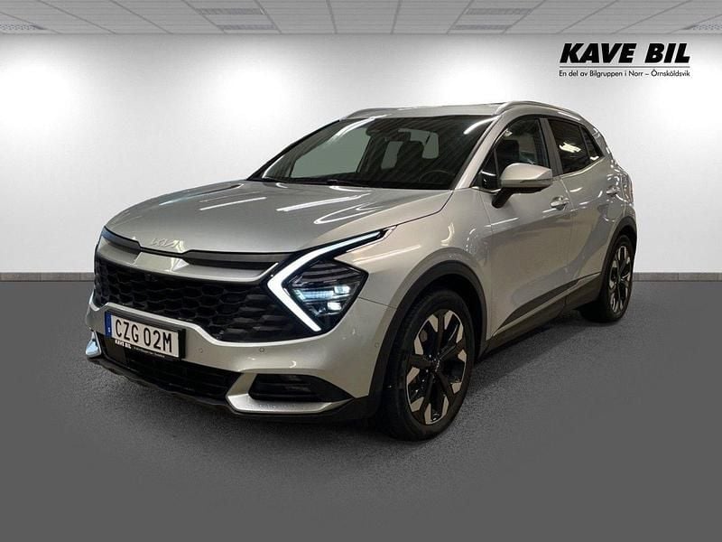 Grå Begagnad 2022 Kia Sportage Advance SUV | 389 900 kr (Marknadspris) - Bild 1/4