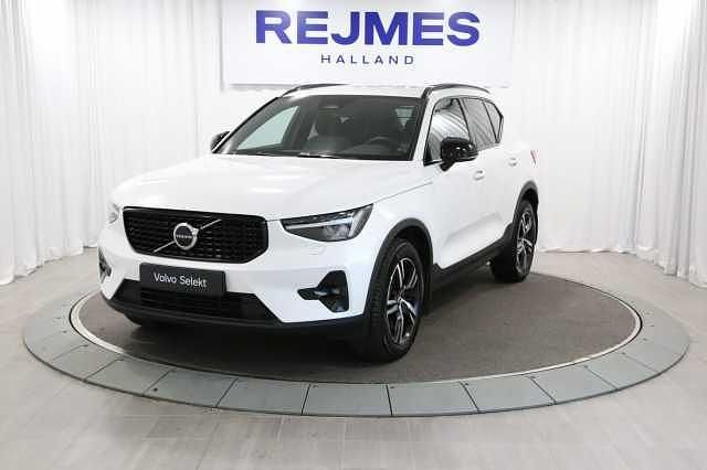 Begagnad 2024 Volvo XC40 SUV | 369 500 kr (Marknadspris) - Bild 1/4