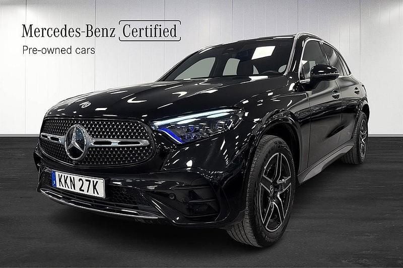 Svart Begagnad 2024 Mercedes GLC300e AMG SUV | 659 000 kr (Marknadspris) - Bild 1/4