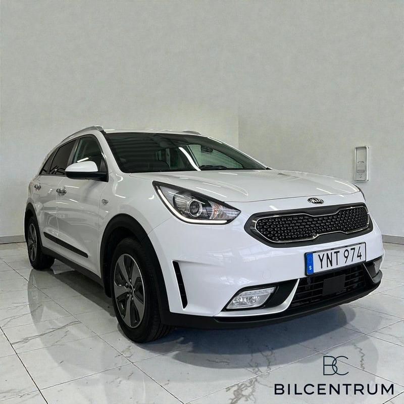 Begagnad Kia Niro Advance 141 HK (103 kW) 2018 Vit SUV