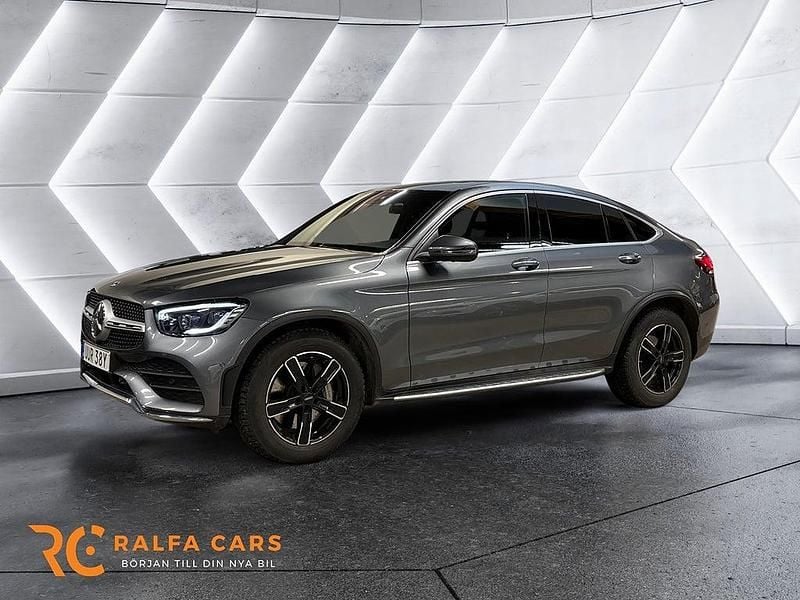 Grå Begagnad 2019 Mercedes GLC200 AMG line SUV | 469 000 kr - Bild 1/3