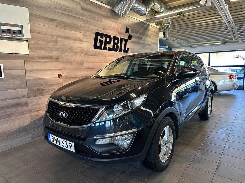 Svart Begagnad 2014 Kia Sportage Comfort SUV | 104 500 kr (Bra pris) - Bild 1/4