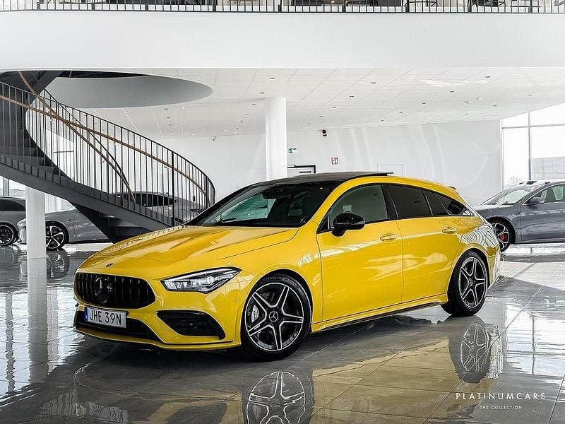 Gul (solgul) Begagnad 2019 Mercedes CLA35 AMG Shooting Brake AMG Kombi | 449 000 kr - Bild 1/4