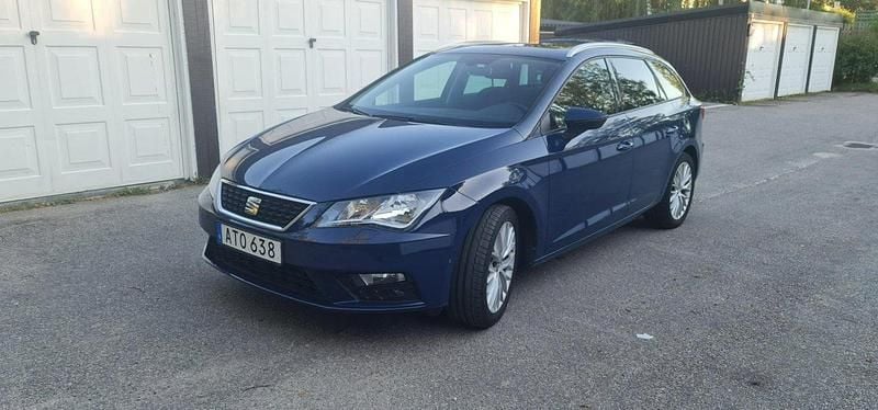 Blå Begagnad 2019 Seat Leon ST Kombi | 170 000 kr (Lite dyr) - Bild 1/4