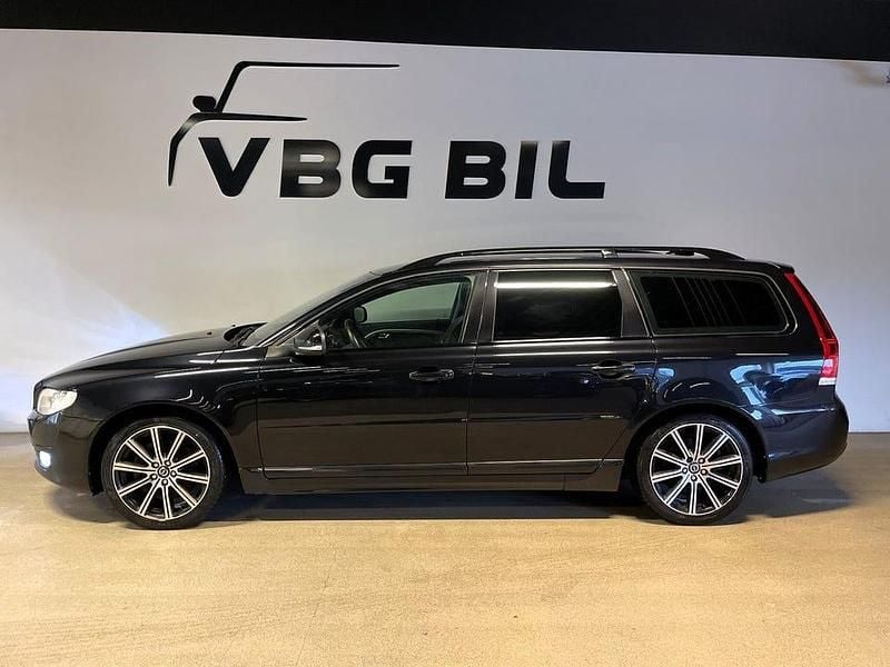Begagnad Volvo V70 Dynamic 181 HK (133 kW) 2014 Svart Kombi