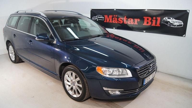 Blå Begagnad 2013 Volvo V70 Summum Kombi | 109 900 kr (Marknadspris) - Bild 1/4