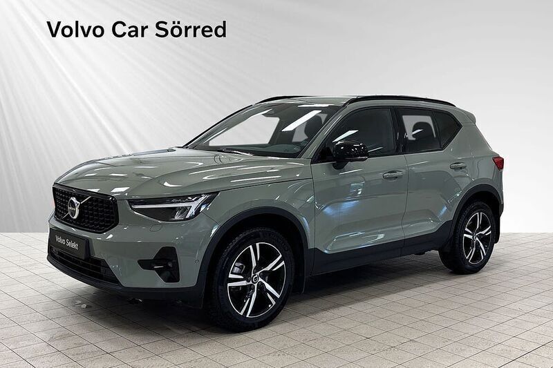 Begagnad 2024 Volvo XC40 SUV | 369 900 kr (Marknadspris) - Bild 1/4