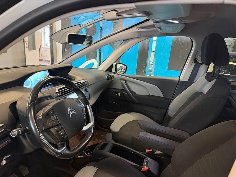 Begagnad Citroën Grand C4 Picasso 120 HK (88 kW) 2015 Vit Minibuss