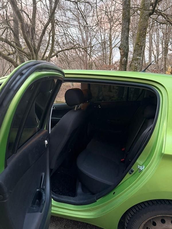 Begagnad Hyundai i20 77 HK (56 kW) 2012 Halvkombi