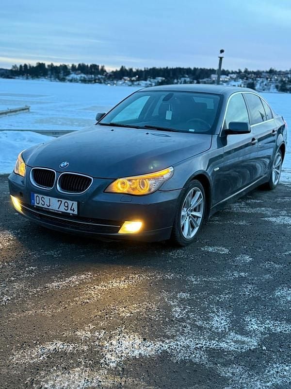 Begagnad BMW 520 177 HK (130 kW) 2008 Sedan