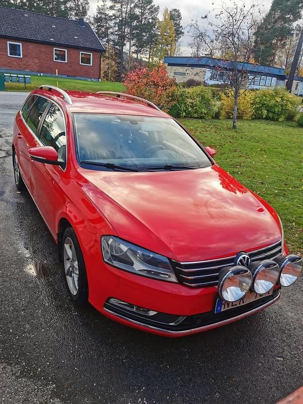 Begagnad 2013 VW Passat Kombi | 55 000 kr (Marknadspris) - Bild 1/4