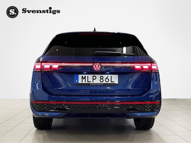 Ny VW Passat 2026 Blå Kombi