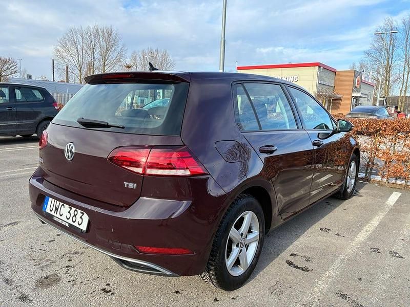 Begagnad VW Golf VII 110 HK (80 kW) 2018