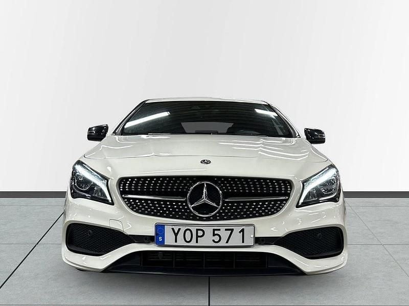 Begagnad Mercedes CLA200 AMG 156 HK (114 kW) 2018 Vit