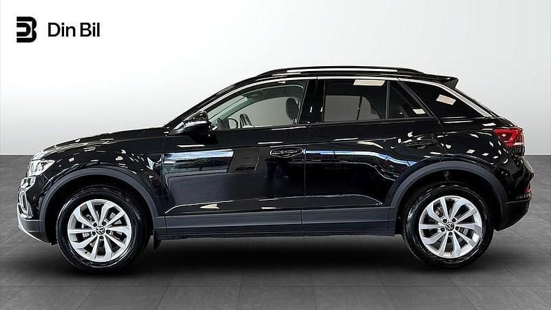 Begagnad VW T-Roc Edition 150 HK (110 kW) 2024 Svart SUV
