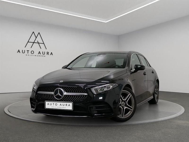 Begagnad Mercedes A180 AMG 136 HK (100 kW) 2021 Svart Halvkombi