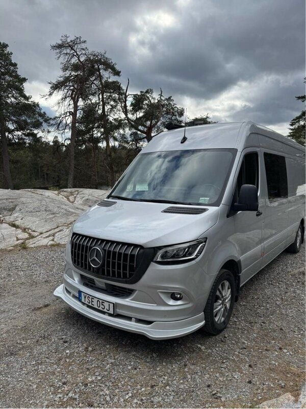 Silver Begagnad 2023 Mercedes Sprinter Van | 1 050 000 kr - Bild 1/4
