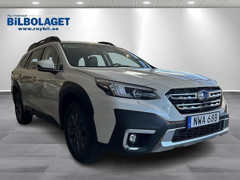 Vit Ny 2024 Subaru Outback SUV | 444 900 kr - Bild 1/4