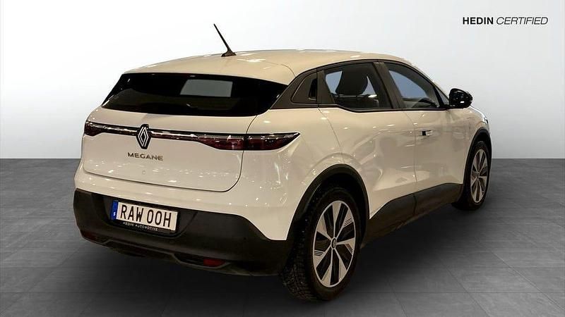 Begagnad Renault Mégane IV Evolution 96 kW (131 HK) 2023 Vit