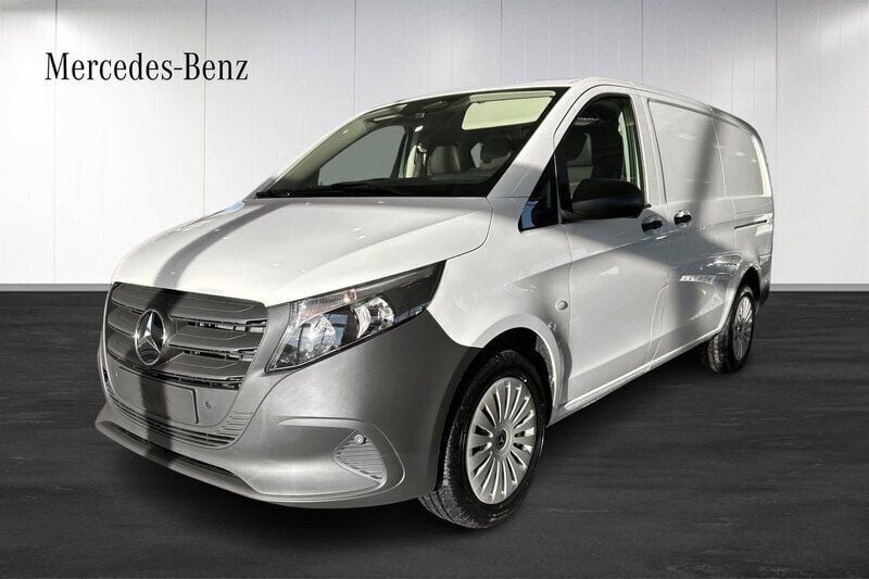 Vit Ny 2024 Mercedes Vito Minibuss | 524 875 kr (Bra pris) - Bild 1/4
