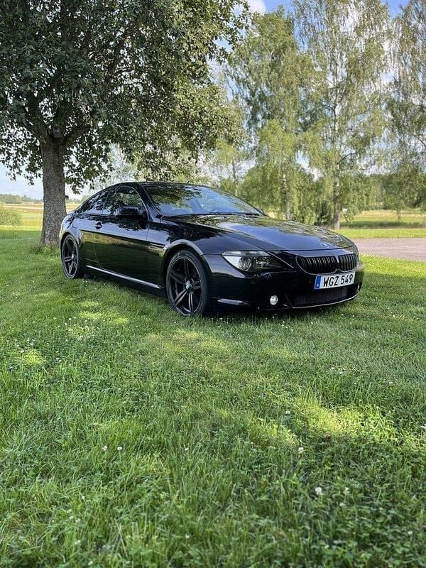 Svart Begagnad 2004 BMW 645 Sportkupé | 85 000 kr - Bild 1/4