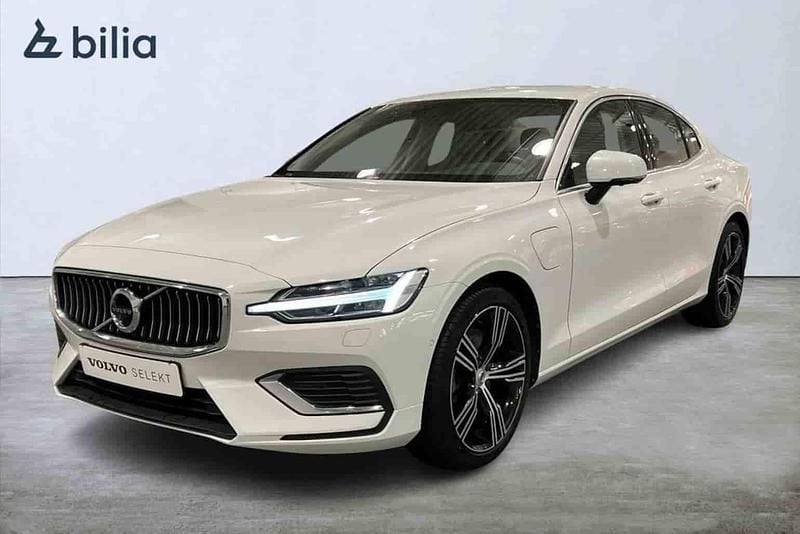 Vit Begagnad 2020 Volvo S60 Inscription Sedan | 339 900 kr (Marknadspris) - Bild 1/1