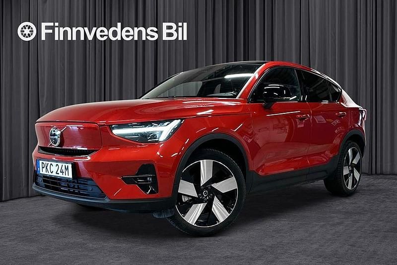Röd Begagnad 2023 Volvo EC40 Ultimate SUV | 459 000 kr (Dyr) - Bild 1/4