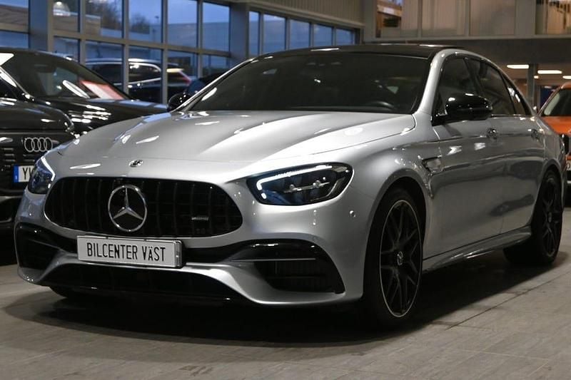 Silver (hightech silver metallic) Begagnad 2022 Mercedes E63S AMG AMG Sedan | 969 000 kr (Marknadspris) - Bild 1/4