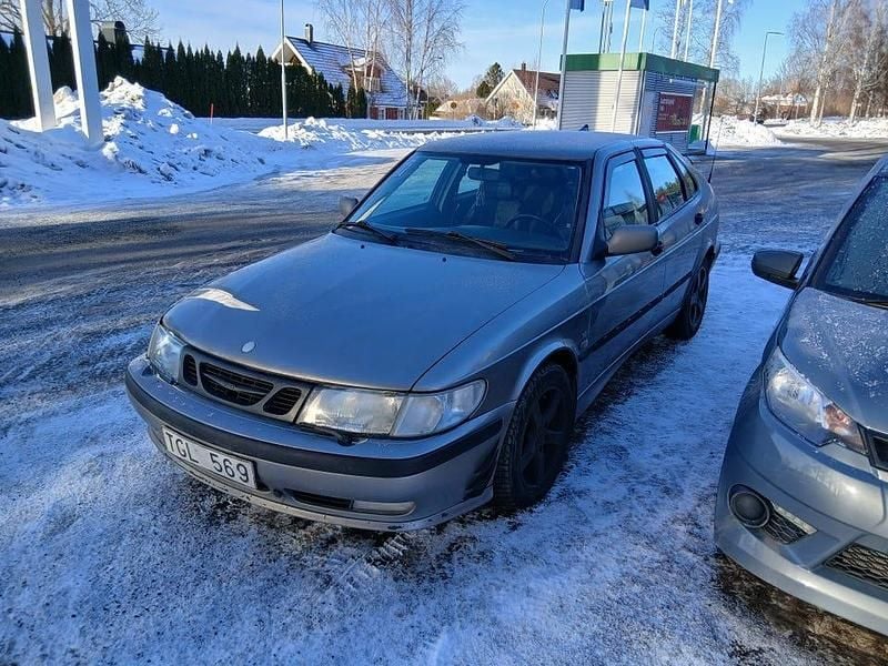 Begagnad Saab 9-3 185 HK (136 kW) 2002