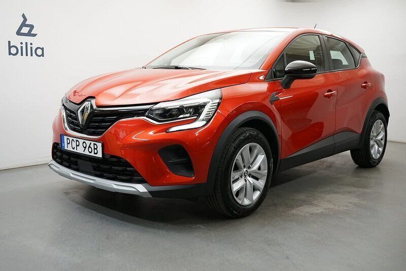 Röd Begagnad 2022 Renault Captur Zen SUV | 174 900 kr (Marknadspris) - Bild 1/4