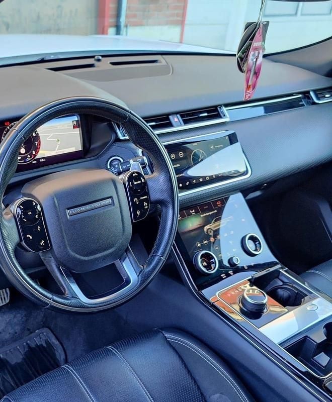 Begagnad Land Rover Range Rover Velar R-Dynamic 250 HK (183 kW) 2020 SUV