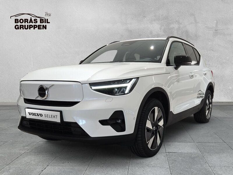 Vit Begagnad 2025 Volvo EX40 Plus SUV | 609 000 kr - Bild 1/4