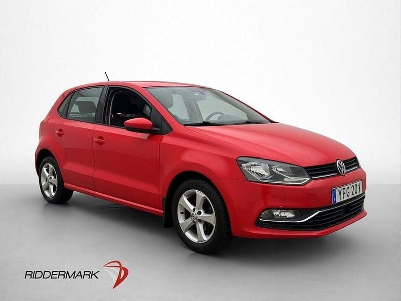 Begagnad VW Polo 90 HK (66 kW) 2016 Röd Halvkombi