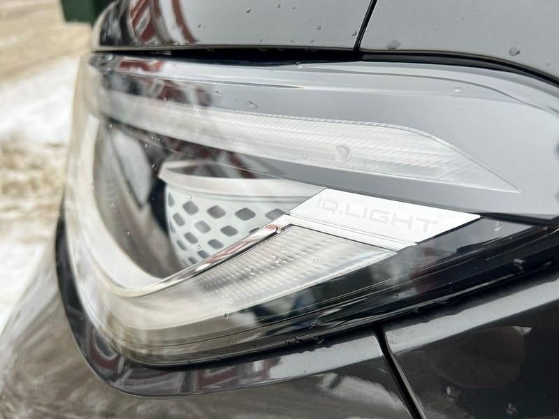 Begagnad VW ID.4 Pro Performance 150 kW (204 HK) 2021 SUV