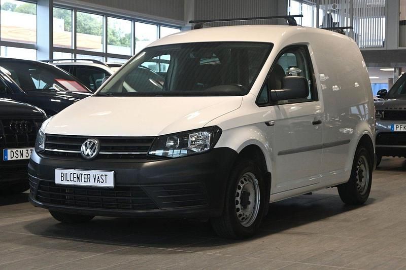 Vit Begagnad 2018 VW Caddy Minibuss | 129 000 kr (Marknadspris) - Bild 1/4