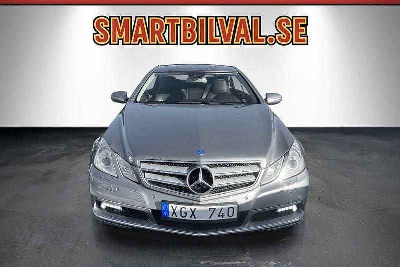 Begagnad Mercedes E350 292 HK (214 kW) 2009 Ljusgrå Sportkupé