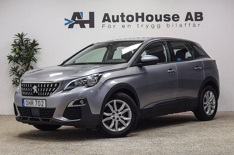 Silver Begagnad 2016 Peugeot 3008 Active SUV | 129 000 kr (Marknadspris) - Bild 1/4