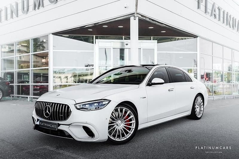 Begagnad Mercedes S63 AMG AMG 802 HK (589 kW) 2024 Opalitvit magno Sedan