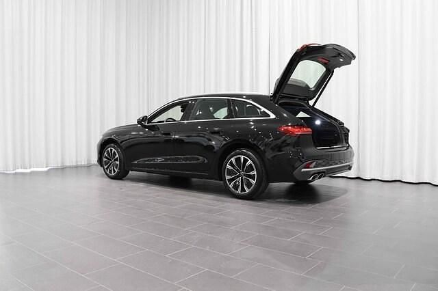 Begagnad Audi A5 Advanced 204 HK (150 kW) 2025 Svart (mytsvart metallic) Sportkupé