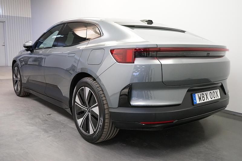 Begagnad Polestar 4 Long Range Single Motor 200 kW (272 HK) 2024 Mörkgrå SUV
