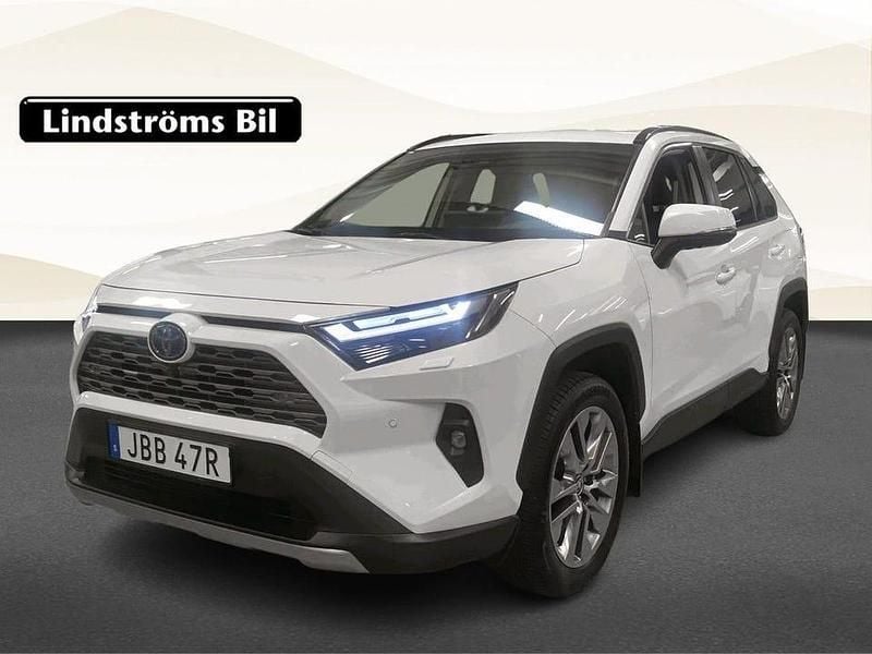 Vit Begagnad 2024 Toyota RAV4 Hybrid Executive SUV | 399 000 kr (Marknadspris) - Bild 1/3
