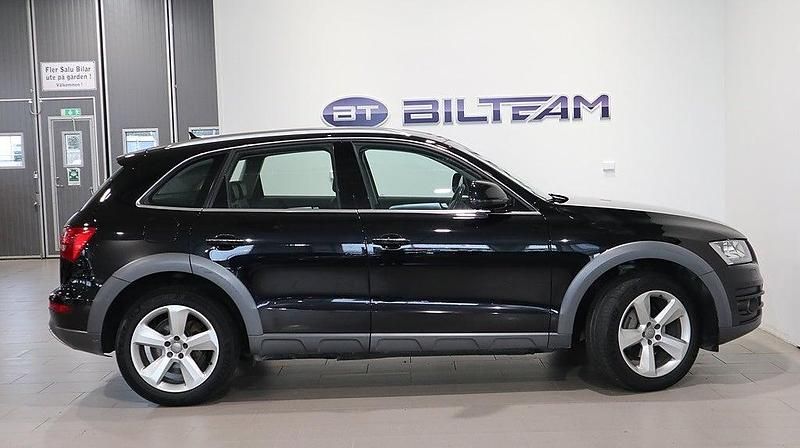 Begagnad Audi Q5 Exclusive 190 HK (139 kW) 2016 Svart (brilliantsvart ) SUV