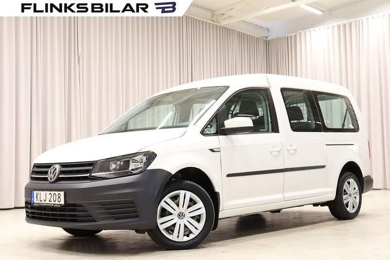 Vit Begagnad 2017 VW Caddy Maxi Life Life Minibuss | 209 700 kr (Marknadspris) - Bild 1/4